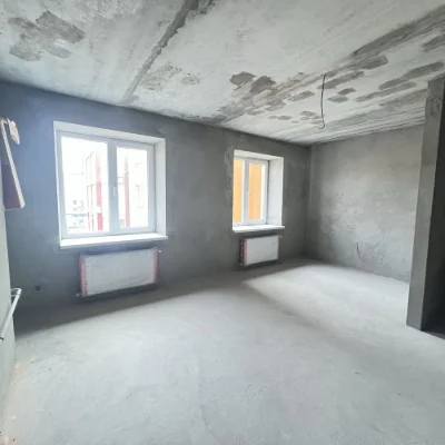 Продам Новобудову в центрі міста