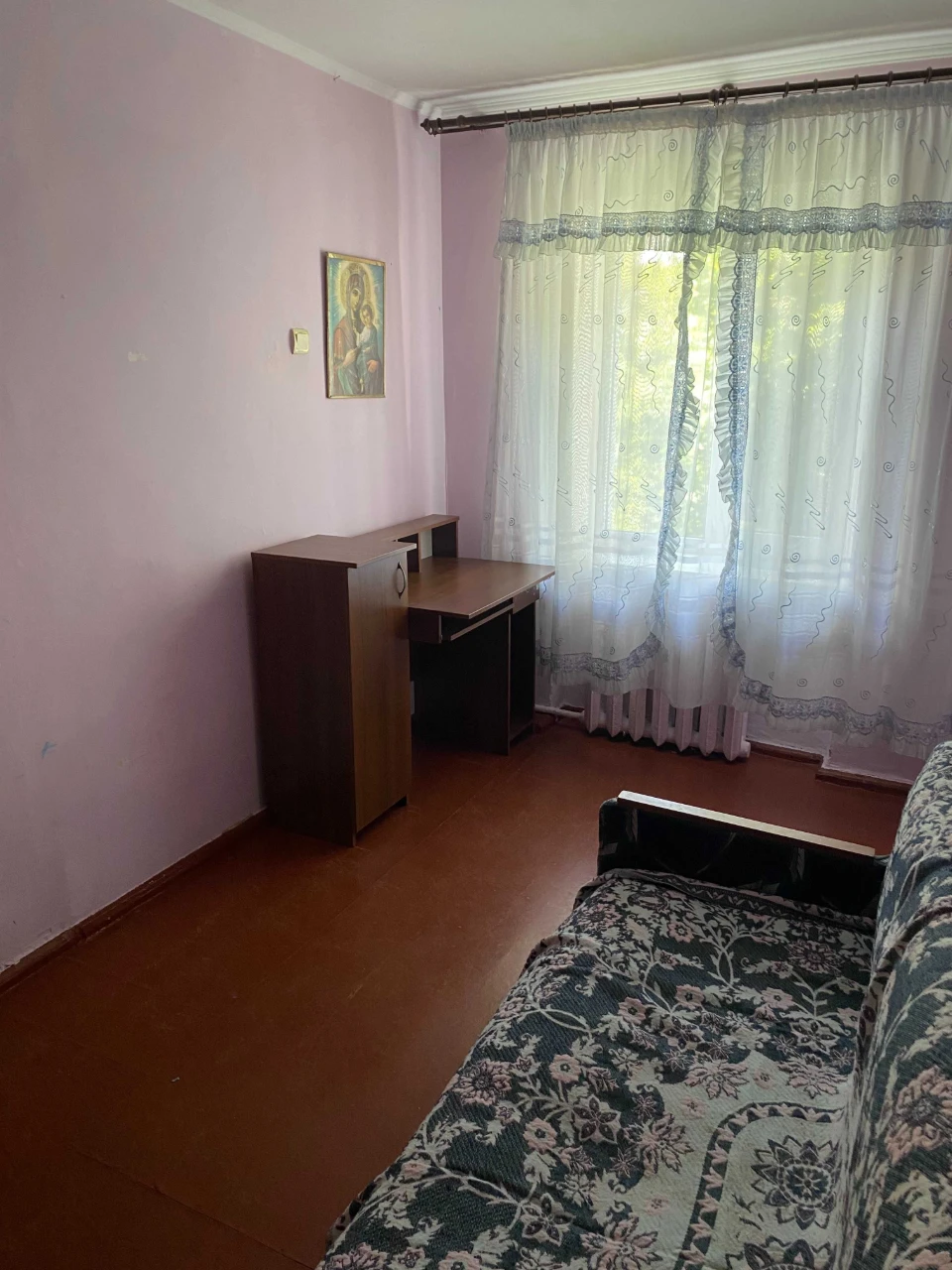 Без  комісії! Трикімнатна квартира в цегляному будинку.