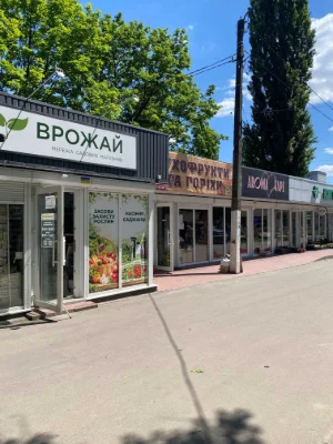 Без  комісії! Трикімнатна квартира в цегляному будинку.