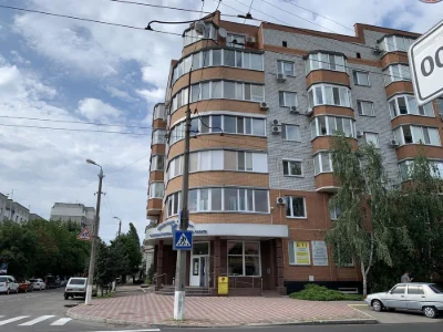Продам двухуровневую квартиру на Первомайской, р-н Реч.вокза