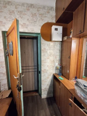 Пропонуеться на продаж чотирьохкімнатна  квартира у  Крюкові