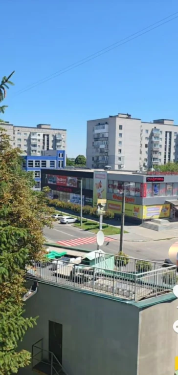 Продам 2 в центре