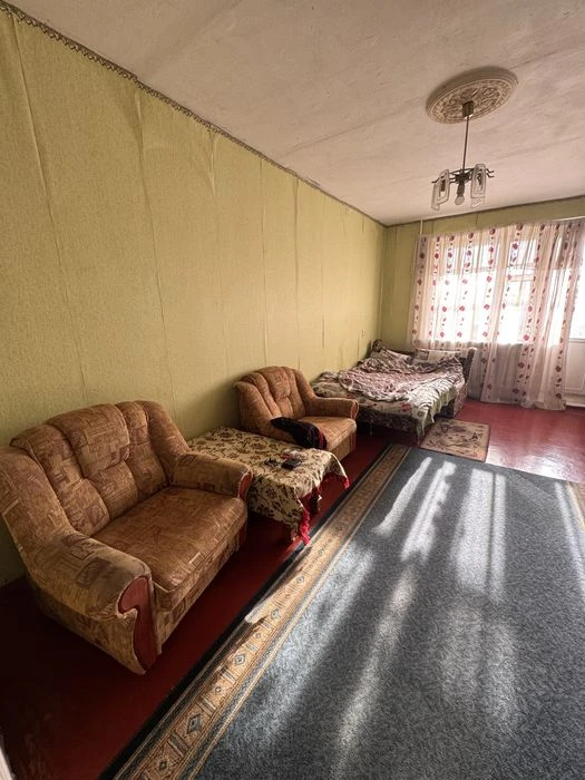 Продається 2к 65 кв.м. 2 пов. вул.Камʼянецька 259/1 Торг