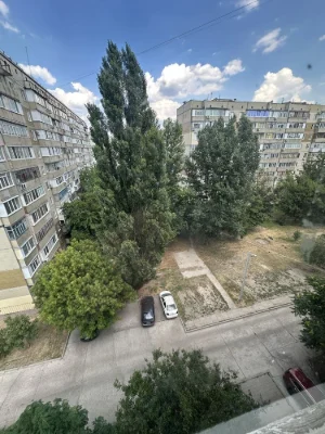 Продаж 3 кімнтаної 70 метрів,  Молодіжний , 297 квартал, 7/9