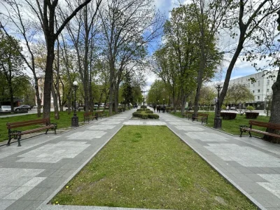 Продаж 2 кімнатної квартири 1 поверх (можливо під офіс), скв