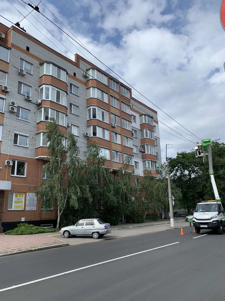 Продаж двоповерхової квартири з видом на Дніпро