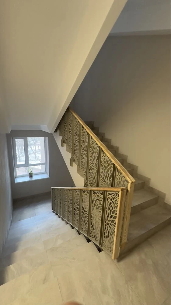 Продаж 3 кмн кв, пл. Перемоги, б.1
