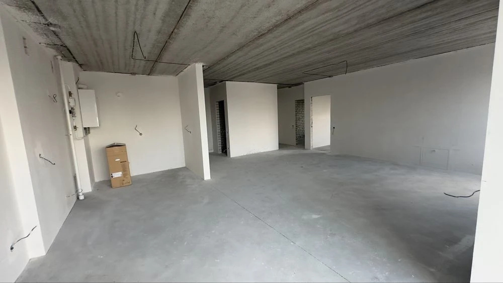 Продаж 3 кмн кв, пл. Перемоги, б.1