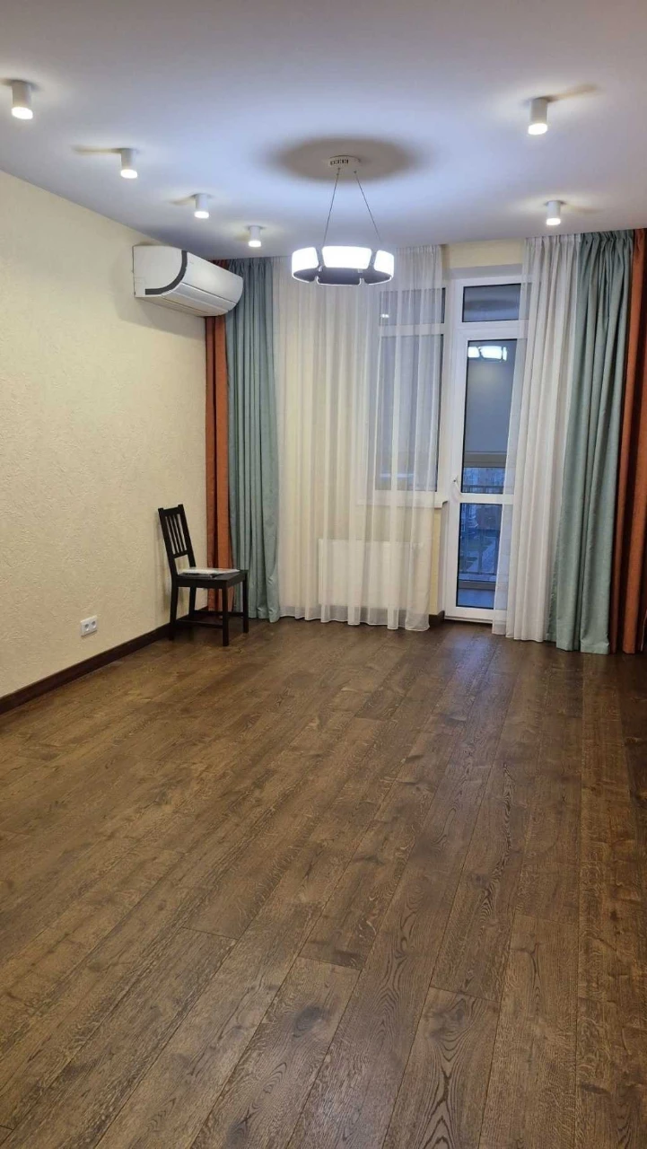 3-room apartment for sale 105 m², Metrological street, 10b