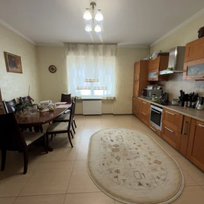 Продам 3-кім.кв. по Алітуська ( Жадова), центр, Придніпровсь