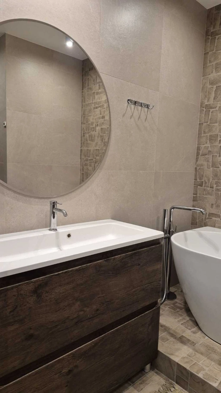 3-room apartment for sale 105 m², Metrological street, 10b