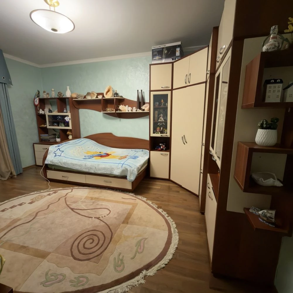 Продам 3-кім.кв. по Алітуська ( Жадова), центр, Придніпровсь