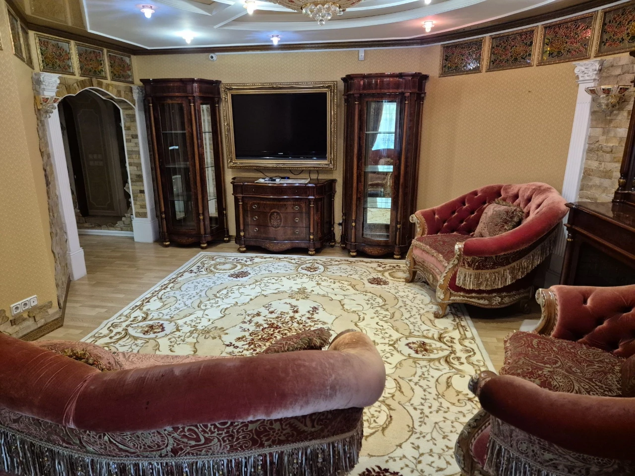 Ексклюзивна квартира з окремим входом Власівка