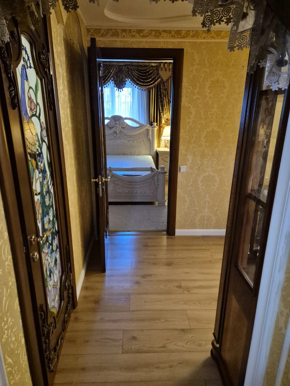 Ексклюзивна квартира з окремим входом Власівка