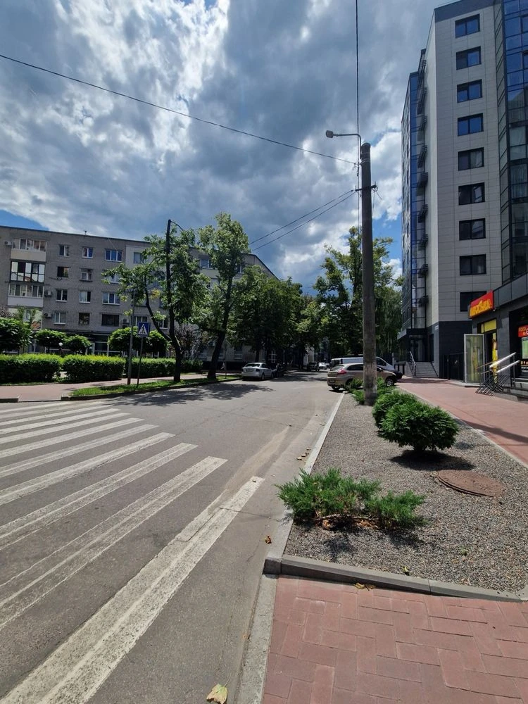 Встигніть забронювати! Новобудова в центрі міста.