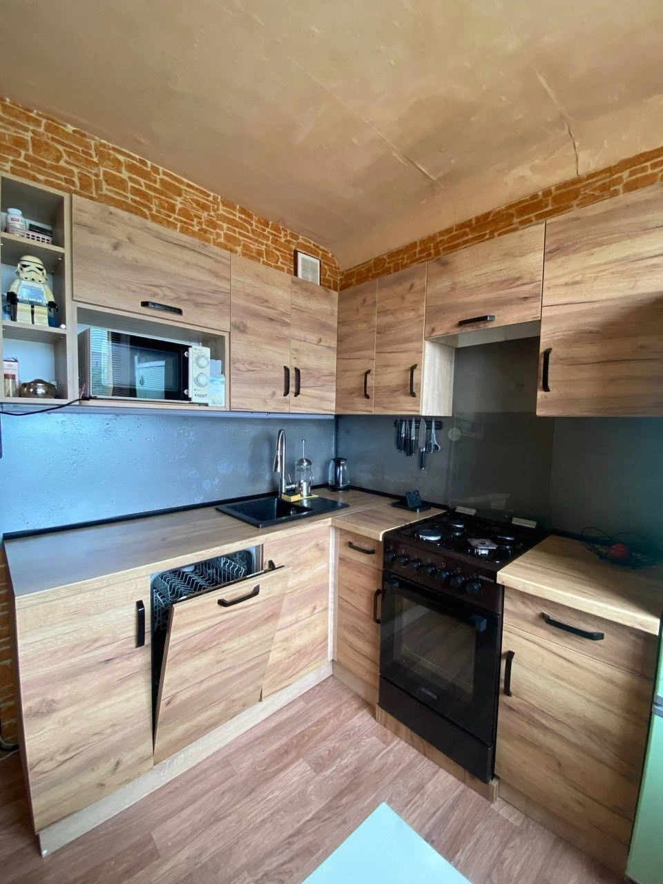 ПРОДАЖ 3-кімн. квартири покращеного планування! Поруч Дніпро