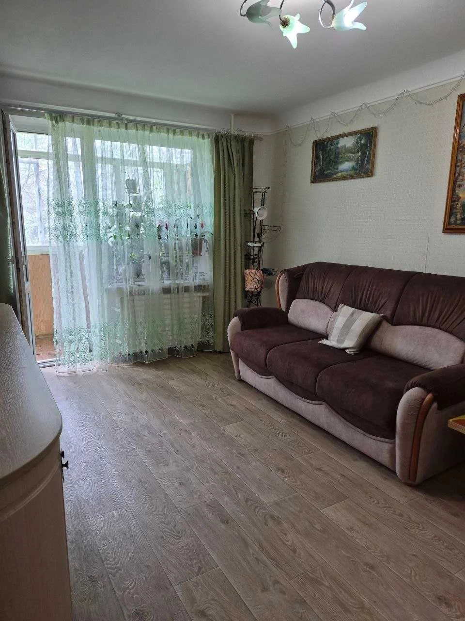 Продам 3 кімн. квартиру на Раківці. 1/9 блоч. Ремонт. 43000.