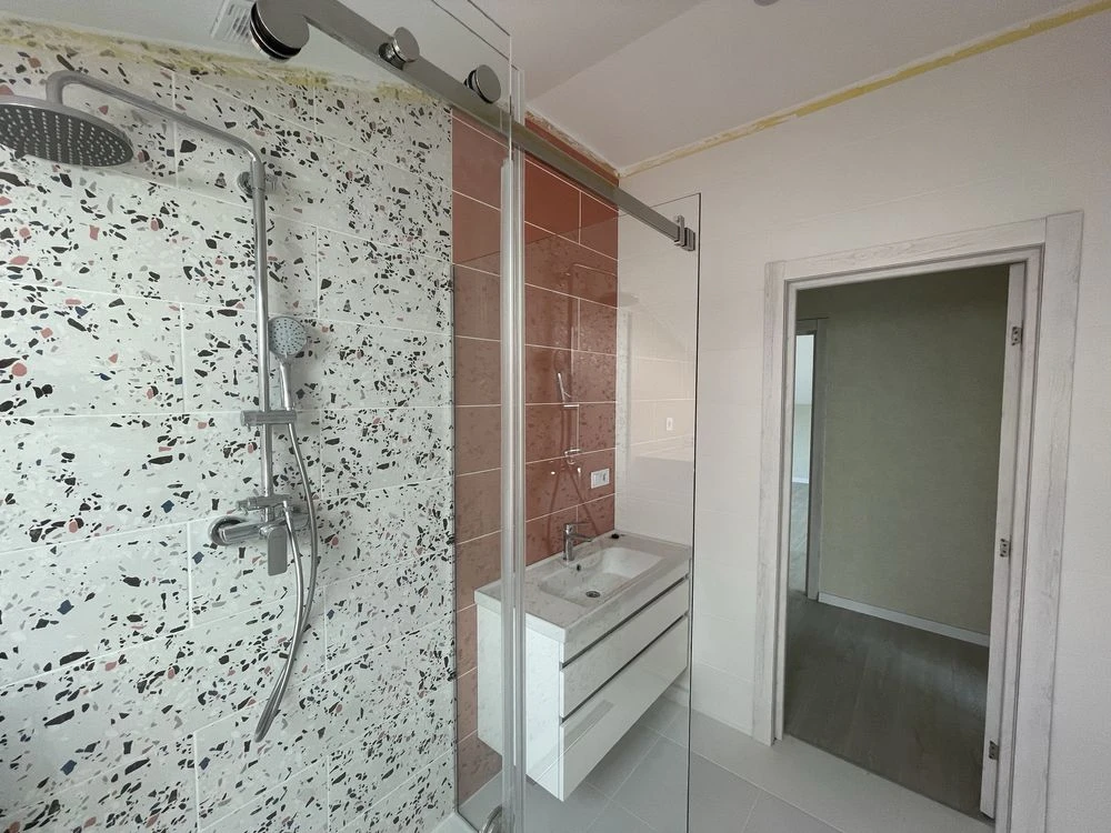 Продажа 3-х комнатной квартиры. Новострой. Под Ключ.