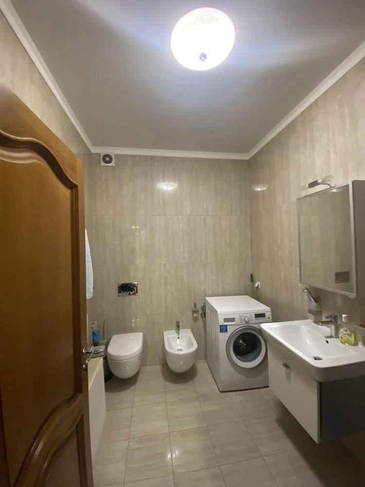 Продам 3х комн кв, центр, Придніпропровський парк