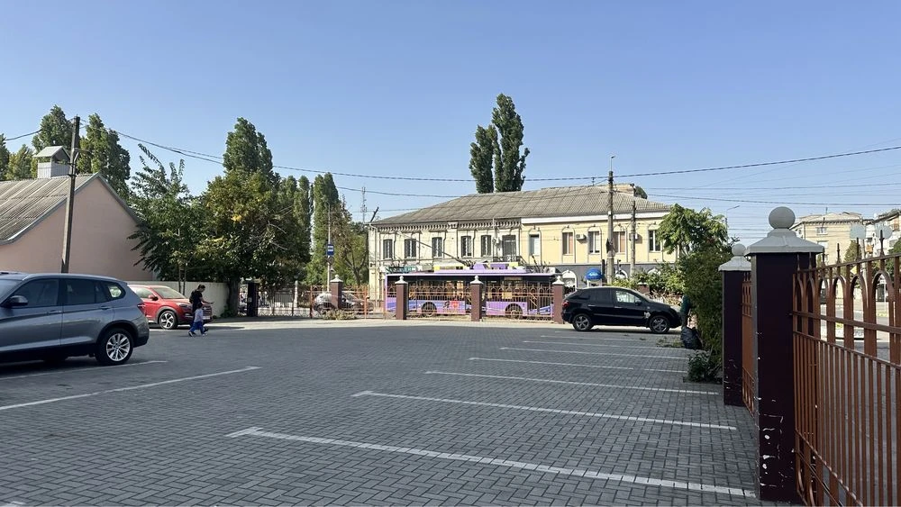 Продам 3 кімн кв, центр, парк, автономне опалення