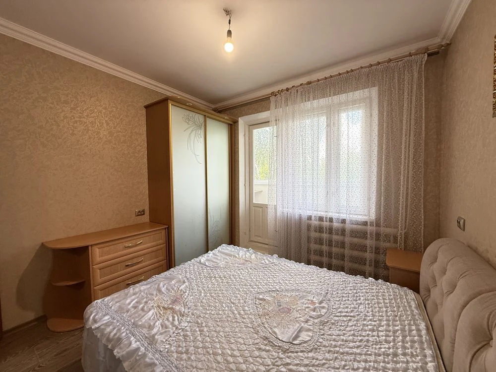 Продаж 3-кімнатної БАМІВКИ в нагірній частині, вул. Героїв У