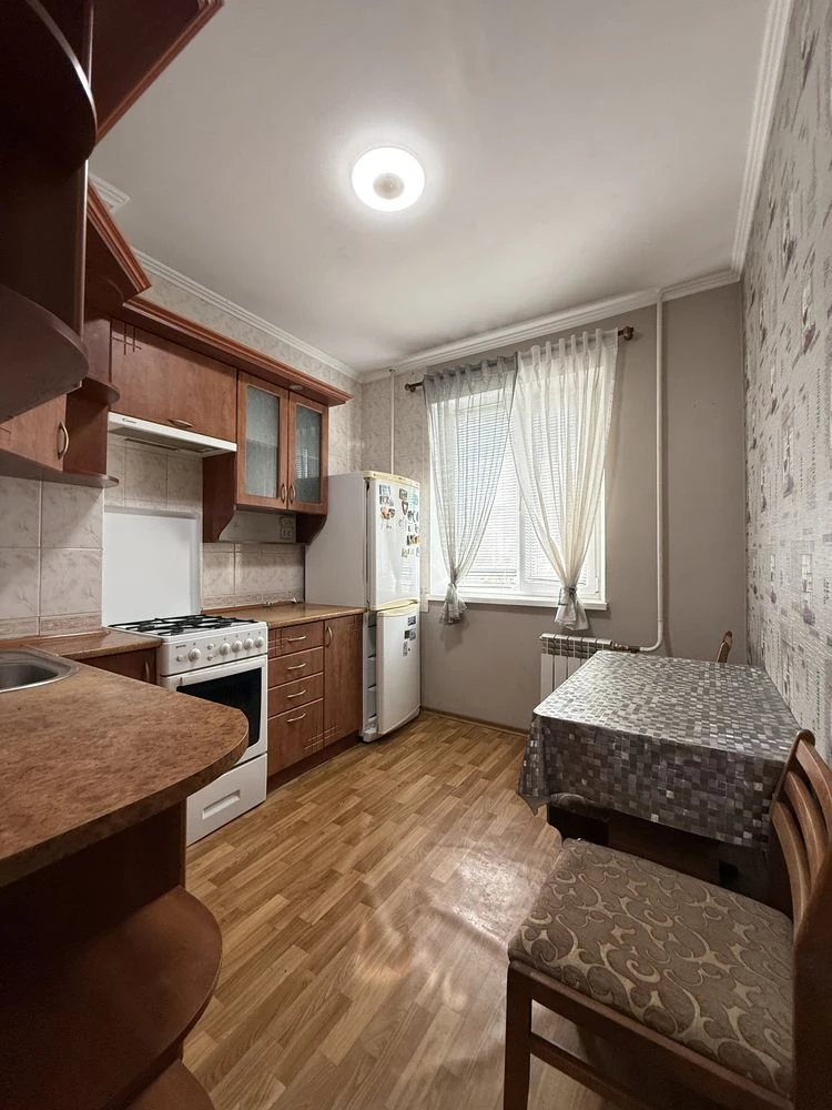 Продаж 3-кімнатної БАМІВКИ в нагірній частині, вул. Героїв У