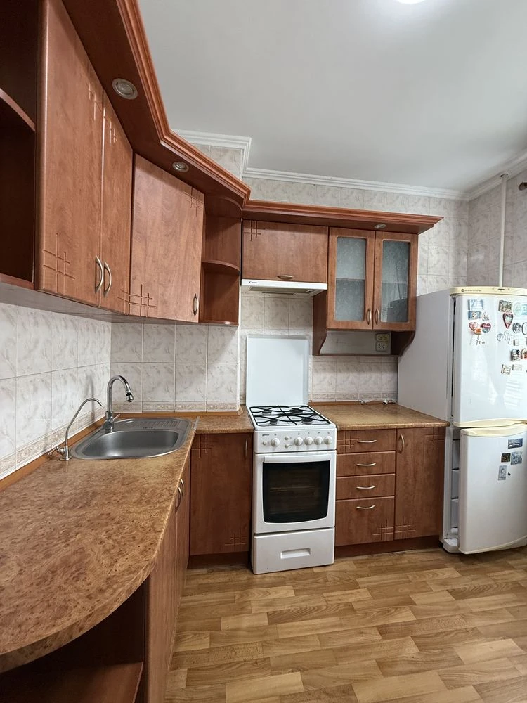Продаж 3-кімнатної БАМІВКИ в нагірній частині, вул. Героїв У