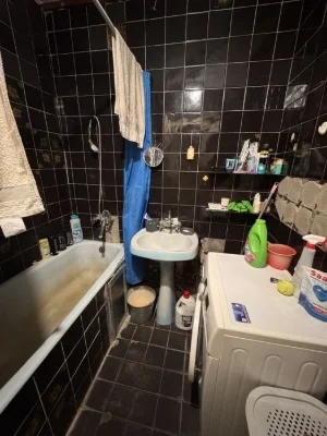 Продається 2к 65 кв.м. 2 пов. вул.Камʼянецька 259/1 Торг