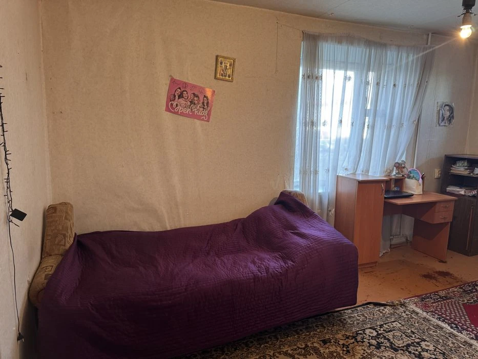 Продається 2к 65 кв.м. 2 пов. вул.Камʼянецька 259/1 Торг