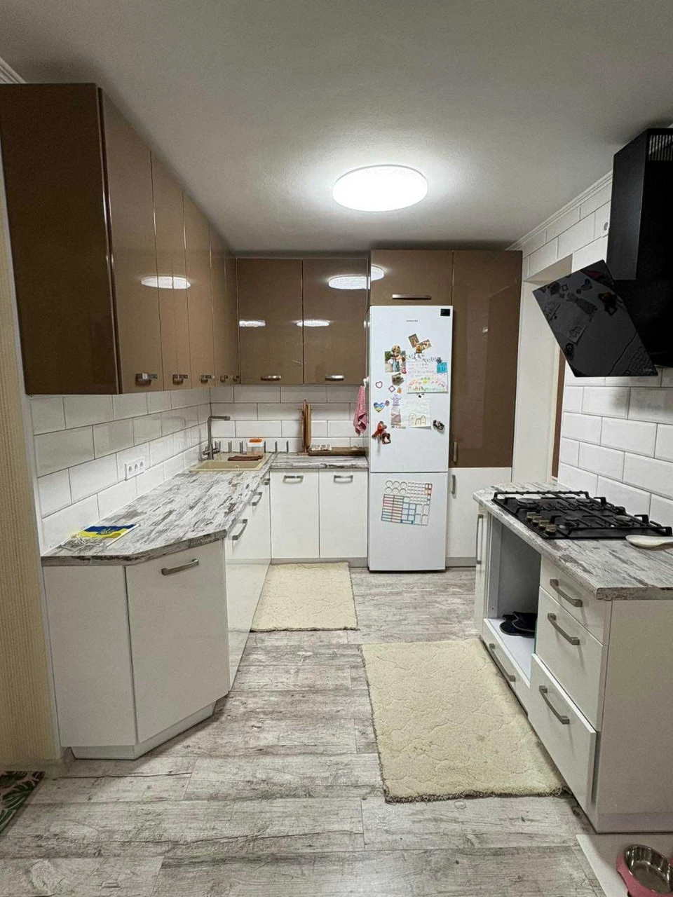 ПРОДАМ 3-кімн. нагірна частина(Героїв Маріуполя)