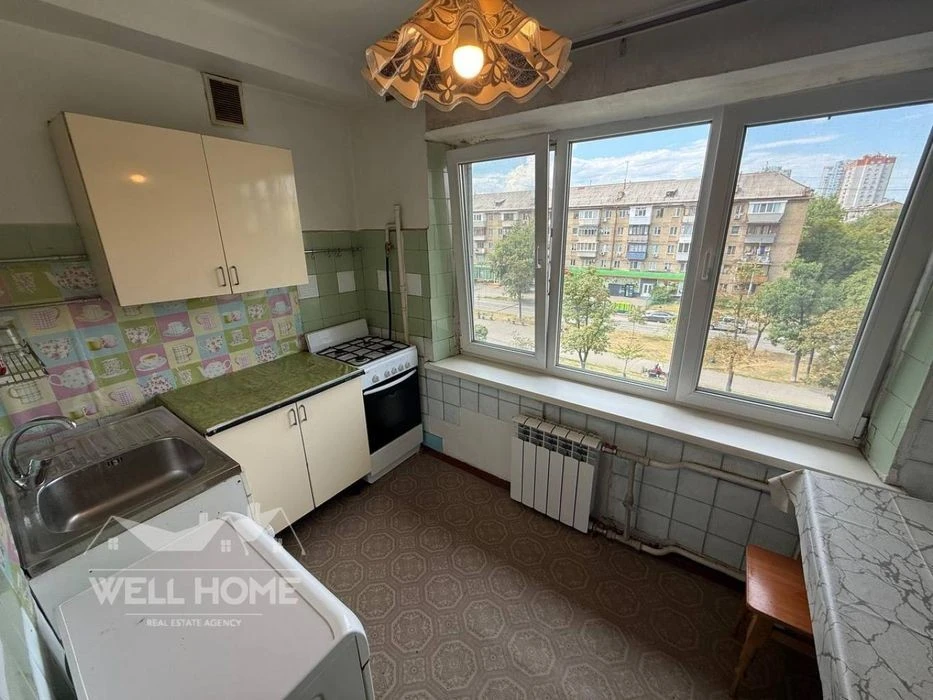 2-room apartment for sale, Verkhovna Rada Boulevard, 28, Kyiv