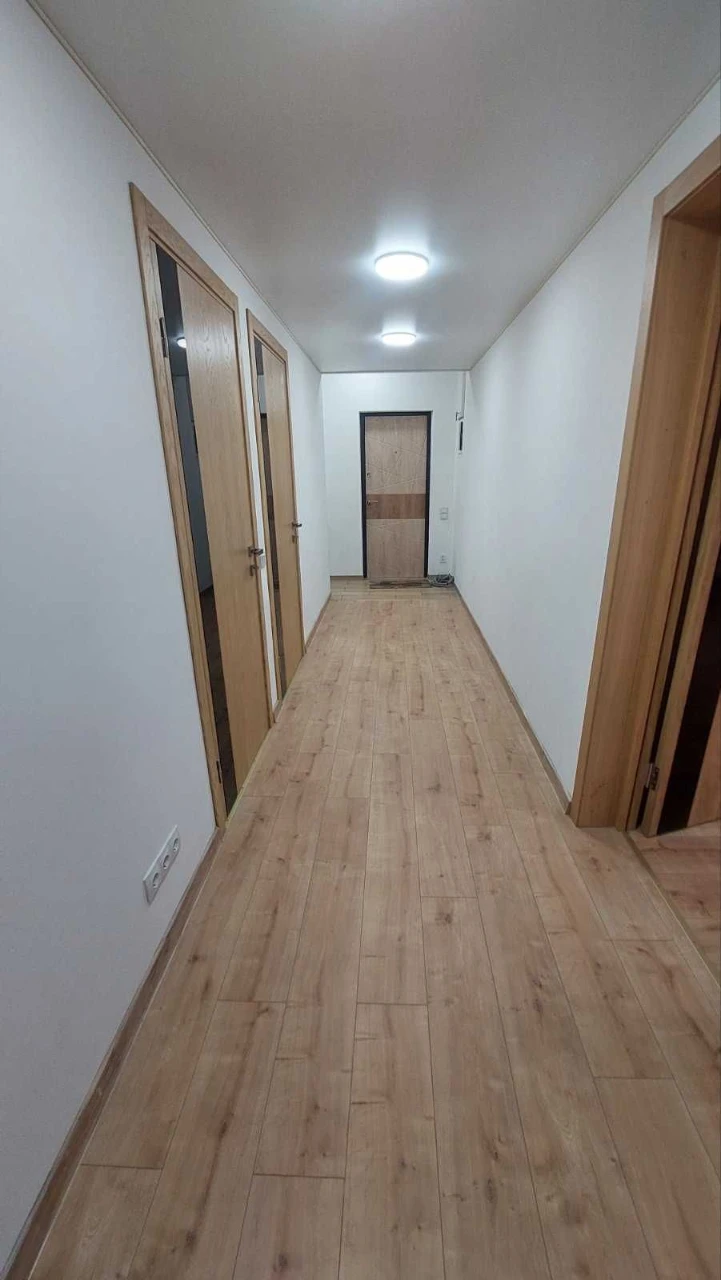 3 кімнатна квартира в Центрі міста з ремонтом[]