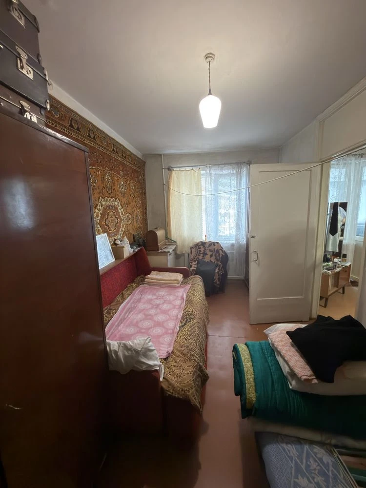 Продам 2-кімн.кв. в центрі, райлн зуп. Халаменюка, навпроти