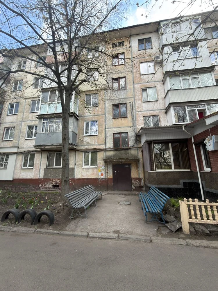 Продам 2-кімн.кв. в центрі, райлн зуп. Халаменюка, навпроти