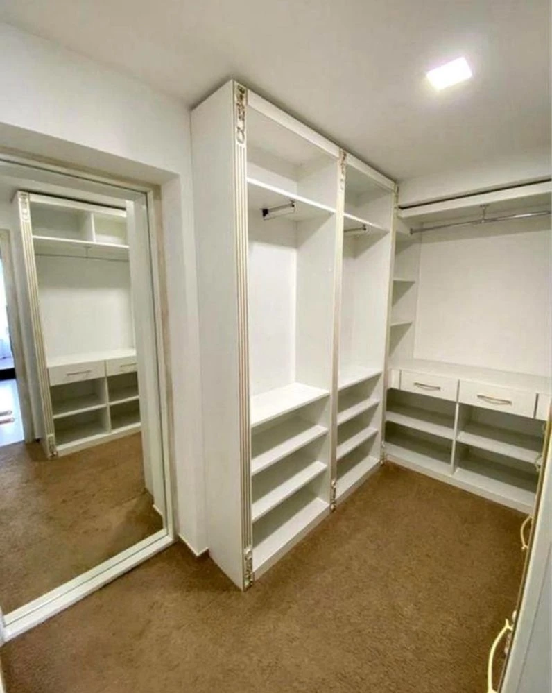 Продам 3- кімнатну квартиру  131,8 кв.м по Троіцькій, центр