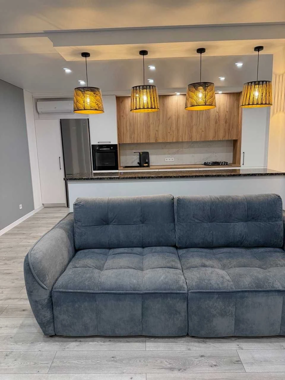 Продаж, Квартира 87.8 м.у самому Центрі Кременчука, вул. Сер