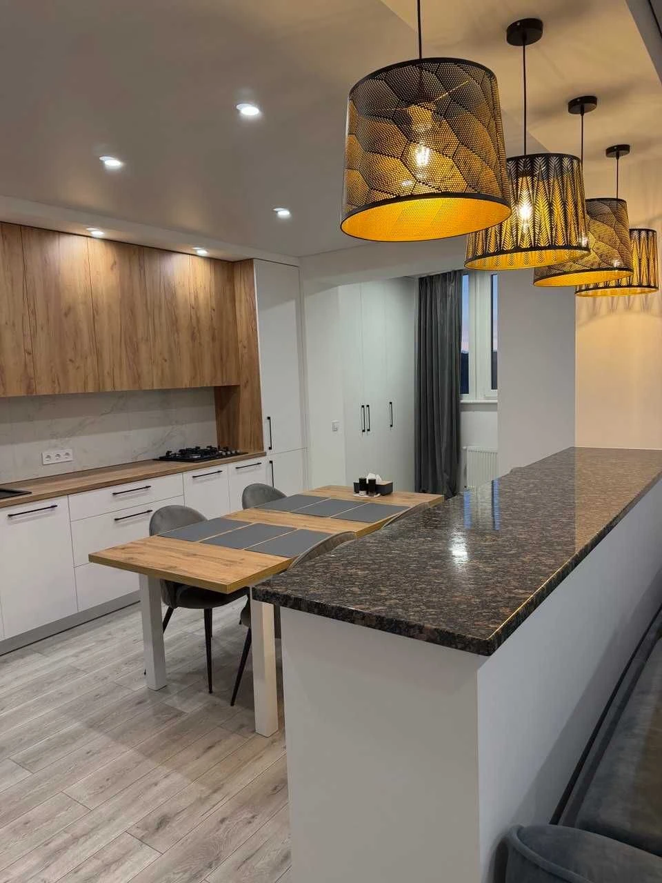 Продаж, Квартира 87.8 м.у самому Центрі Кременчука, вул. Сер