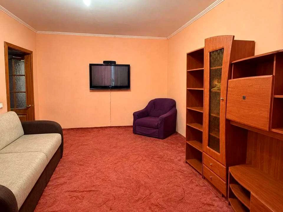 Apartment. Bucha, Tarasivska st.