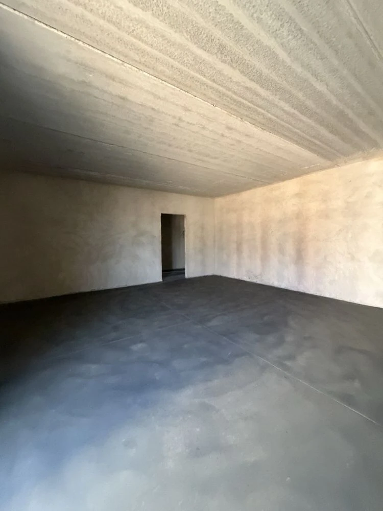 Sale of a large 1-bedroom apartment in a gated community