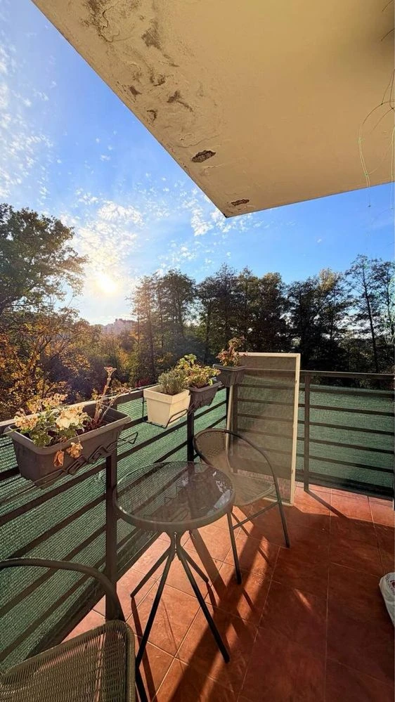 Spacious 2-bedroom apartment 74.7 sq m in Bucha, two separate rooms