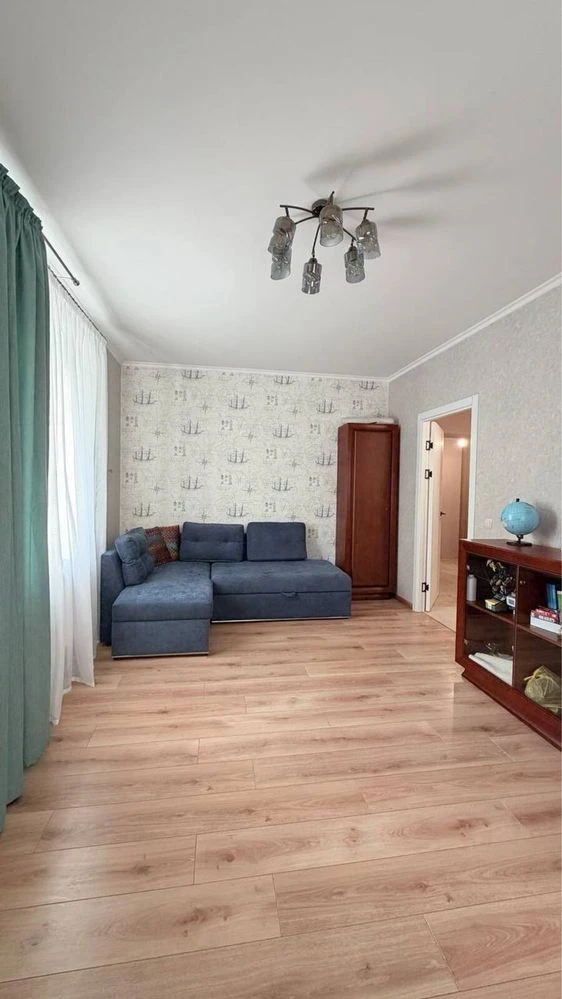 Spacious 2-bedroom apartment 74.7 sq m in Bucha, two separate rooms