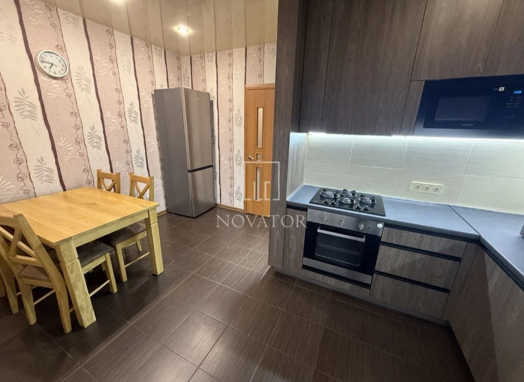 Двушка в Центрі Бучі. З ремонтом. Продам. Державні програми.