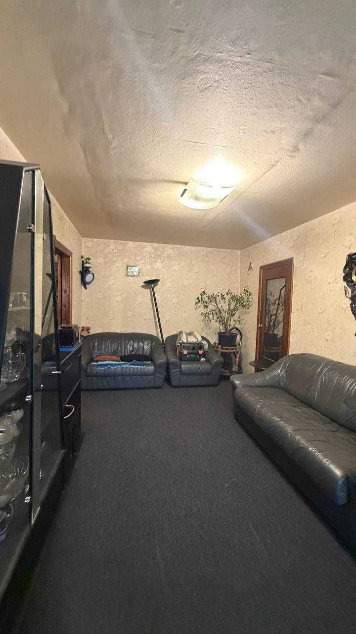 URGENT! 3-room apartment for sale in the center of Bucha