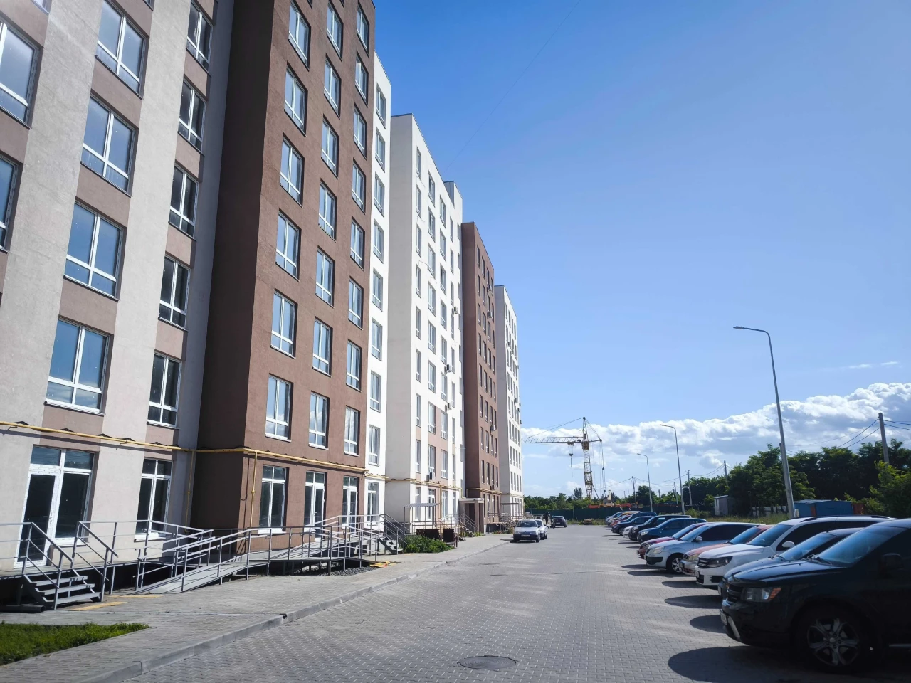 Просторная квартира 68 м² в заселенном доме. Газ. Минимальное