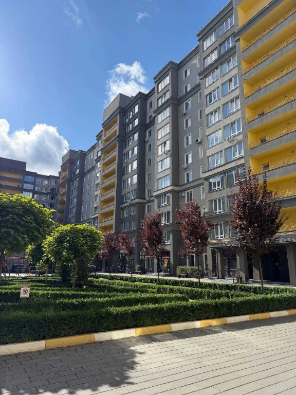 For Sale: 2-bedroom apartment in a modern residential complex in Bucha!