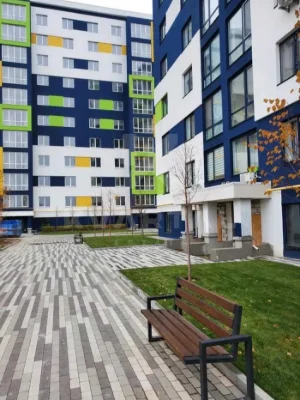 1-кімнатна квартира з великою терасою в Бучі | Закрита територія