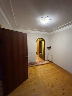 For Sale: 3-room apartment for a family, 80 sq m, 2 balconies, 2% taxes