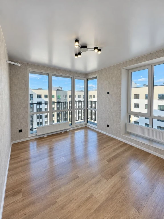Продається нова 3-кімнатна квартира 60 м² в ЖК «Континент Рей», Буча