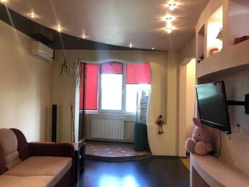 Selling a 1-room apartment, Saltovka district, Yubileyny Avenue