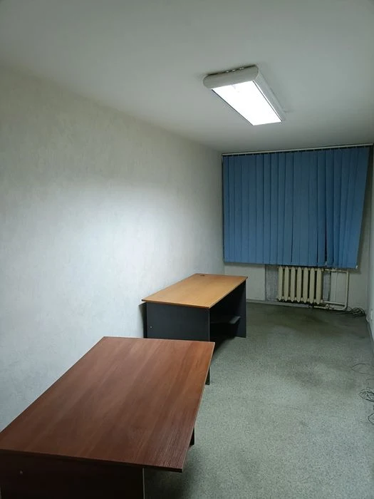 Продам 3к на проспекте Богдана Хмельницкого, р- н 16 больниц